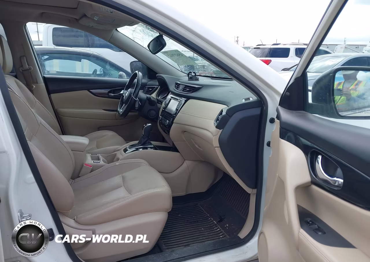 2017 Nissan Rogue Sl VIN:JN8AT2MV7HW270742 - 5