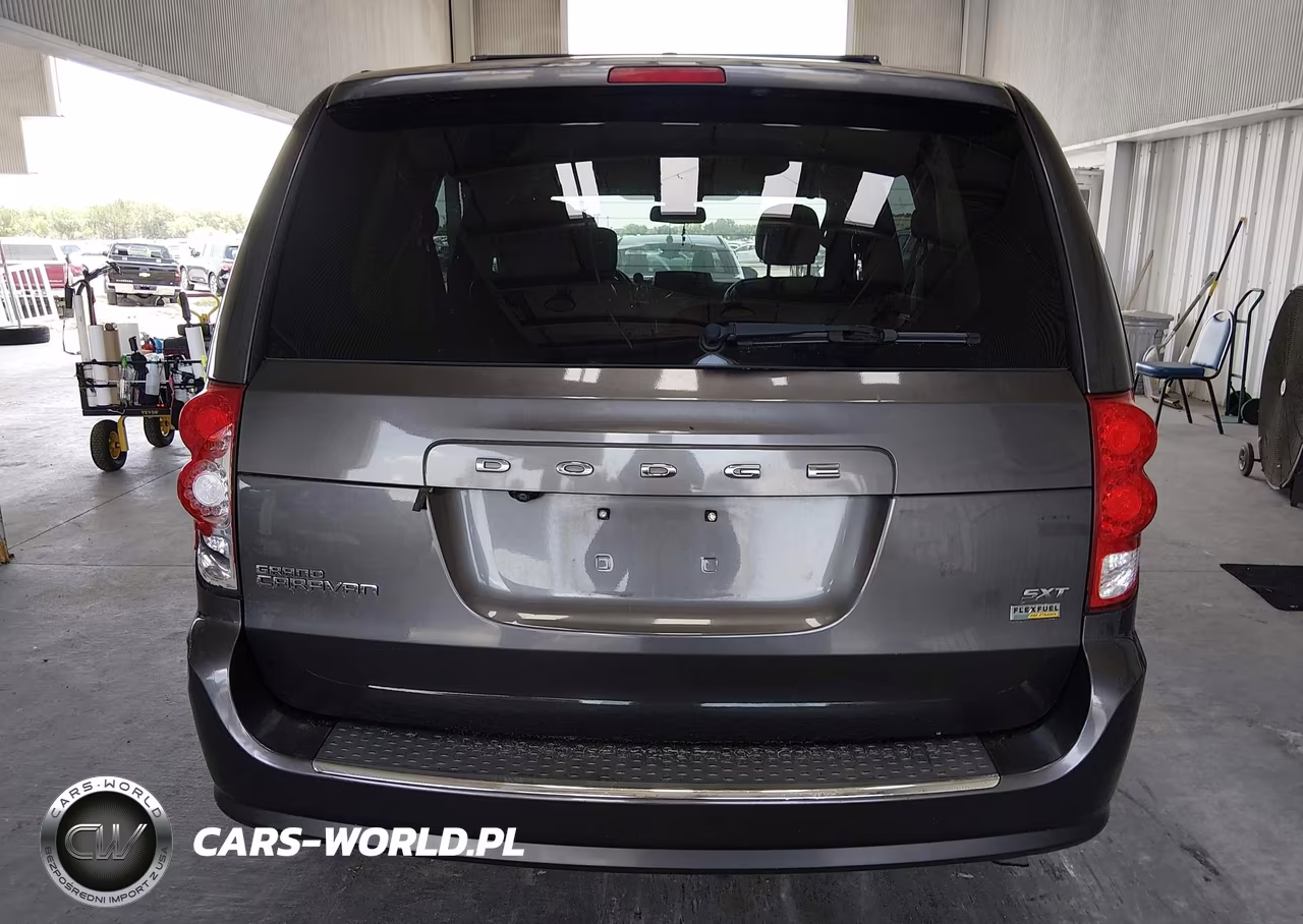 2019 Dodge Grand Caravan Sxt VIN:2C4RDGCG7KR585617 - 16