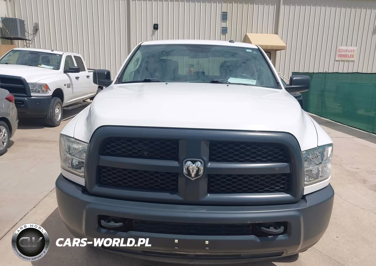 2017 Ram 2500 Tradesman 4X4 8' Box VIN:3C6UR5HJ0HG744178 - 14