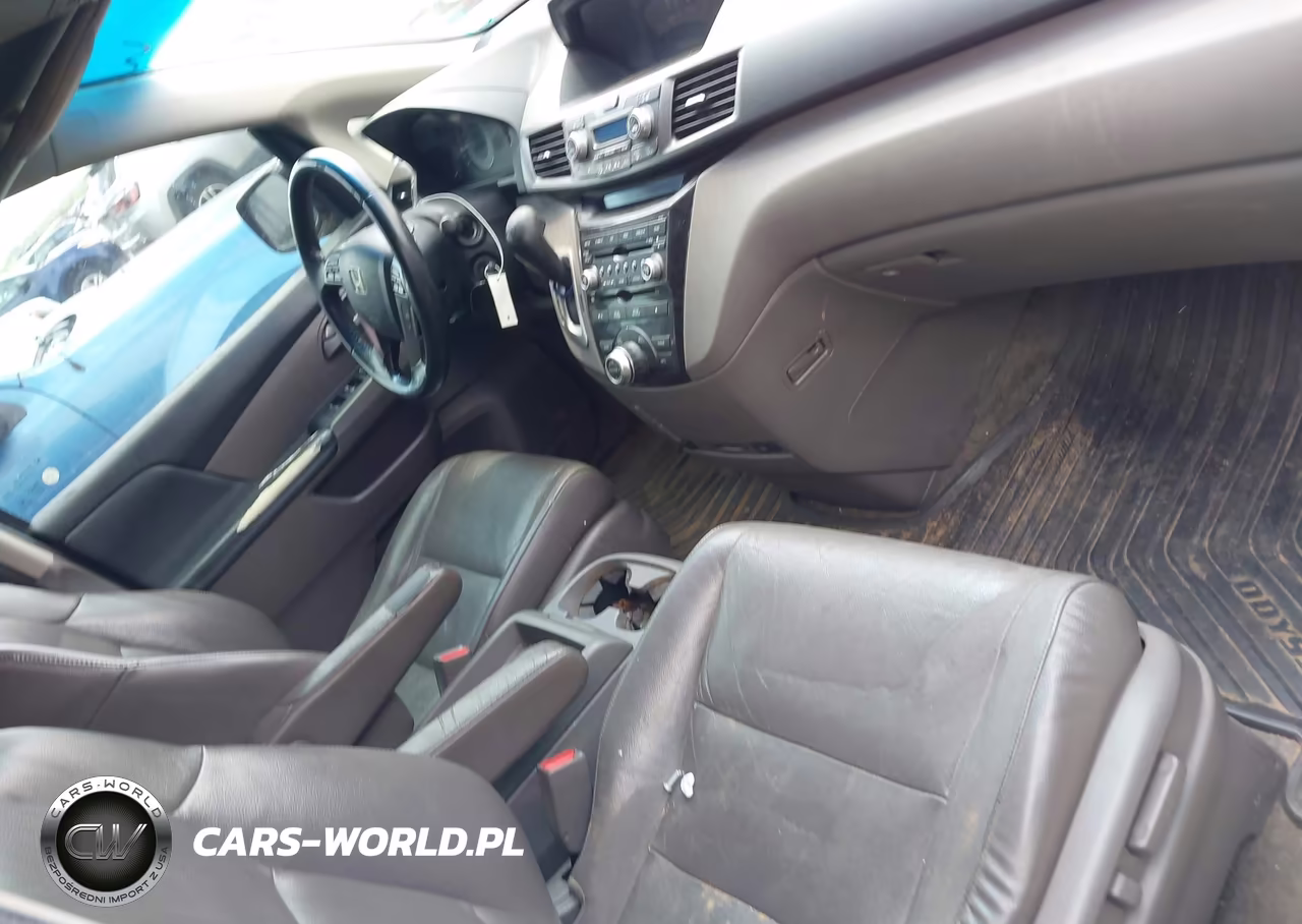 2012 Honda Odyssey Touring-Touring Elite VIN:5FNRL5H93CB079894 - 5
