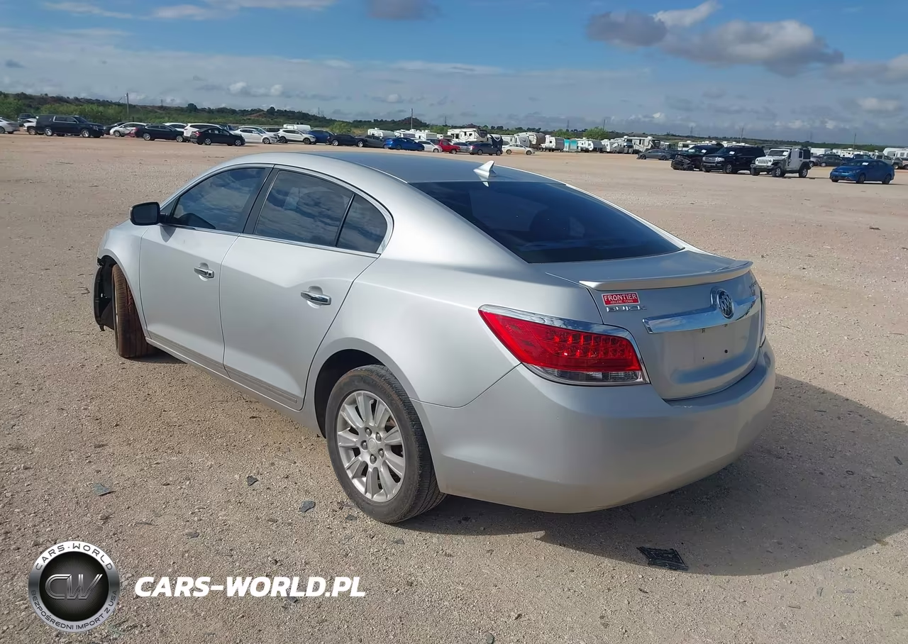 2013 Buick Lacrosse VIN:1G4GA5ER0DF181017 - 3