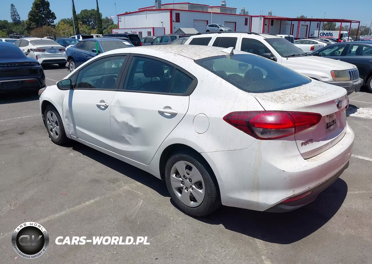 2018 Kia Forte Lx VIN:3KPFK4A74JE244430 - 3