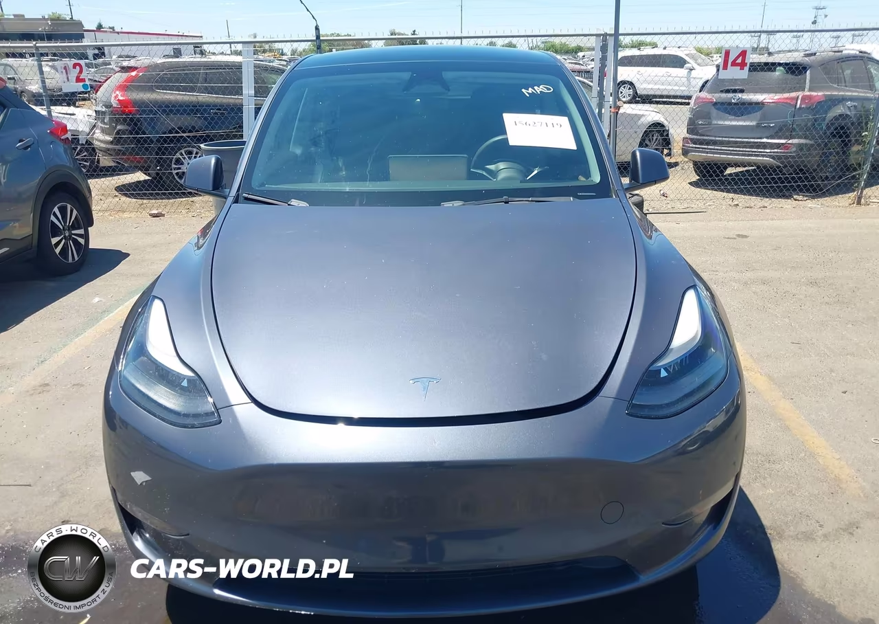 2023 Tesla Model Y Awd-Long Range Dual Motor All-Wheel Drive VIN:7SAYGDEE2PF840550 - 11