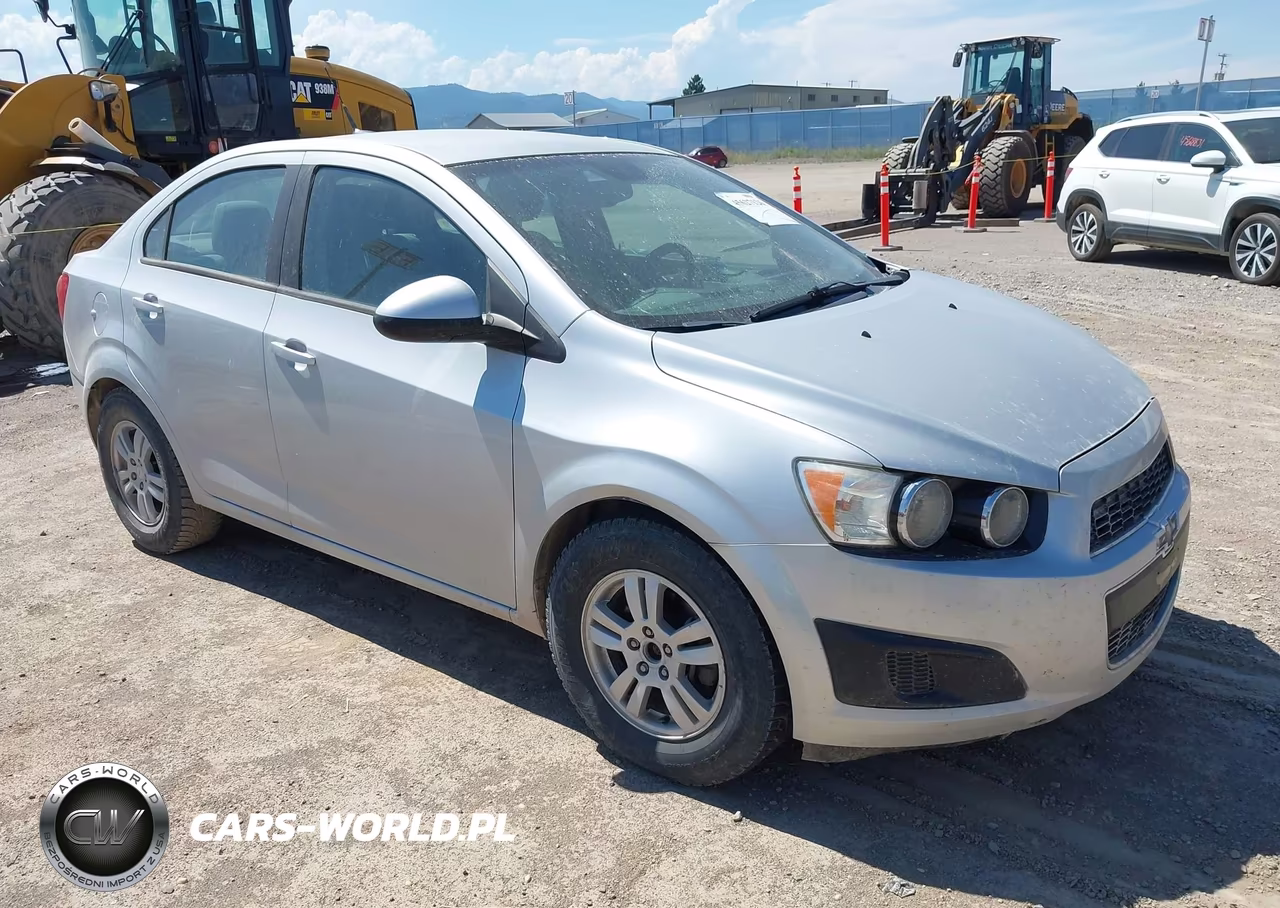2012 Chevrolet Sonic 1Ls