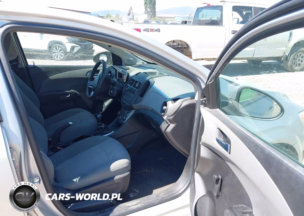 2012 Chevrolet Sonic 1Ls VIN:1G1JB5SH5C4116184 - 5
