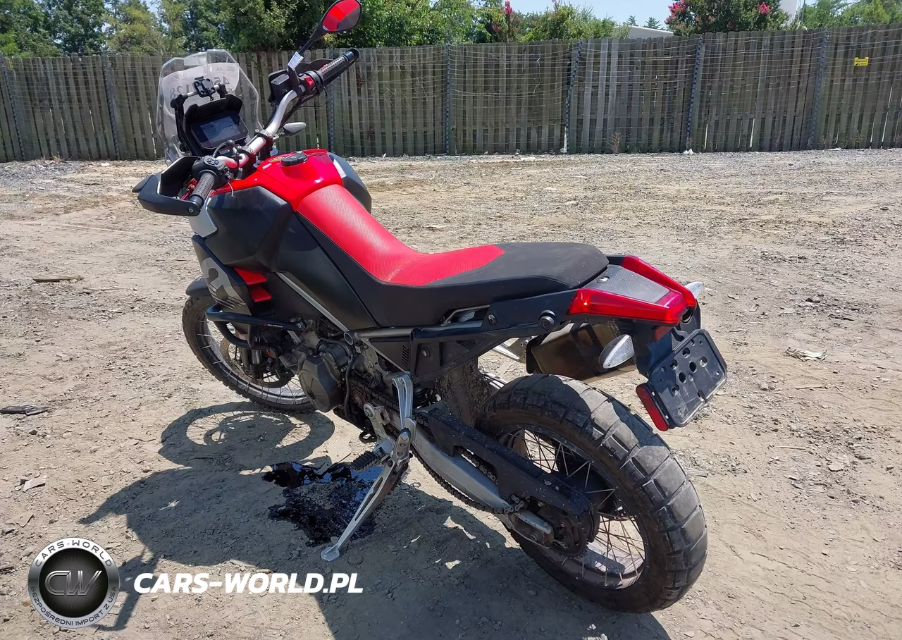 2022 Aprilia Tuareg 660 VIN:ZD4XBUA09NS000495 - 3