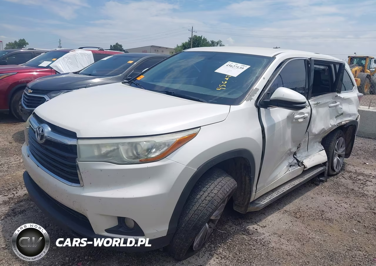 2015 Toyota Highlander Le Plus V6 VIN:5TDZKRFH4FS085434 - 2