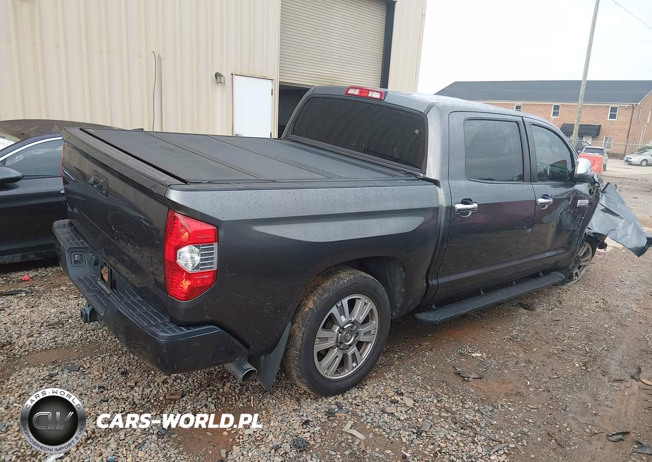 2017 Toyota Tundra Platinum 5.7L V8 VIN:5TFGW5F16HX213449 - 4