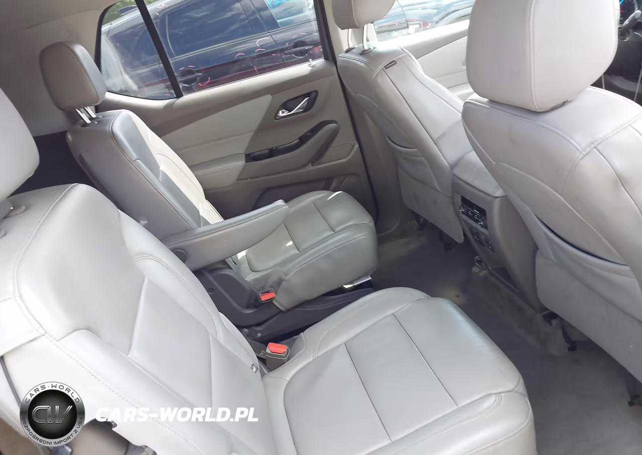 2019 Chevrolet Traverse 3Lt VIN:1GNERHKW0KJ125743 - 8