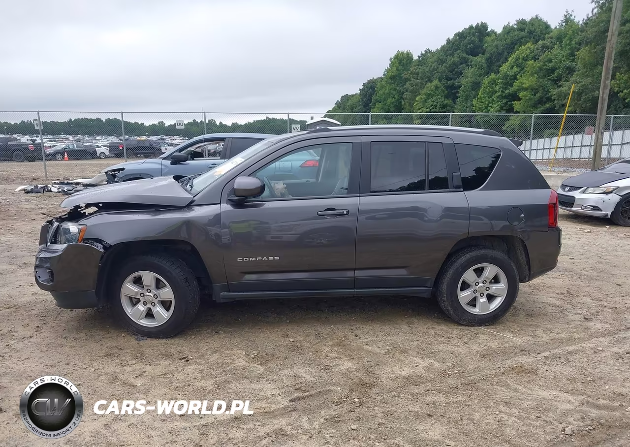 2017 Jeep Compass Latitude VIN:1C4NJCEA4HD213155 - 14