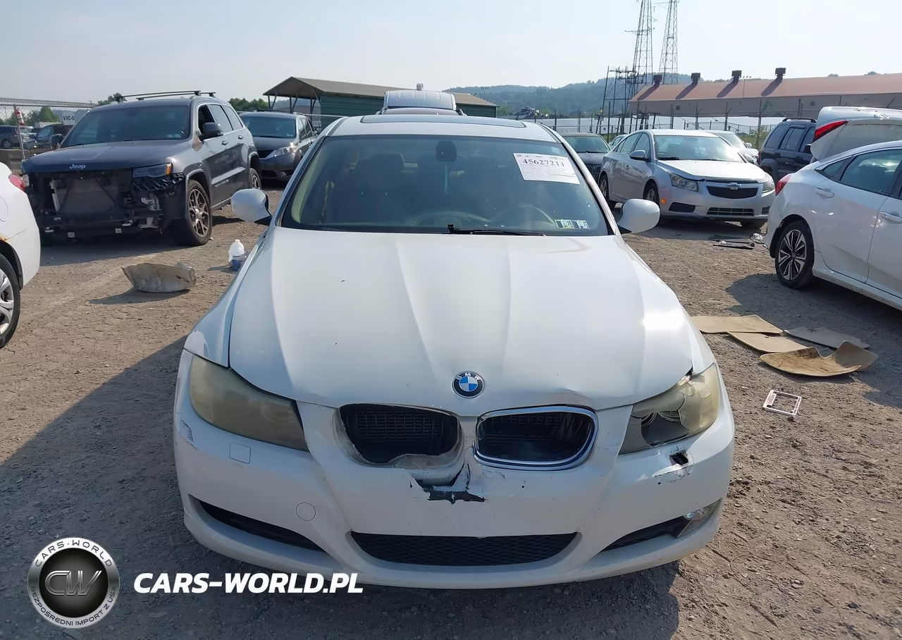 2011 BMW 328I xDrive VIN:WBAPK5G52BNN24390 - 12