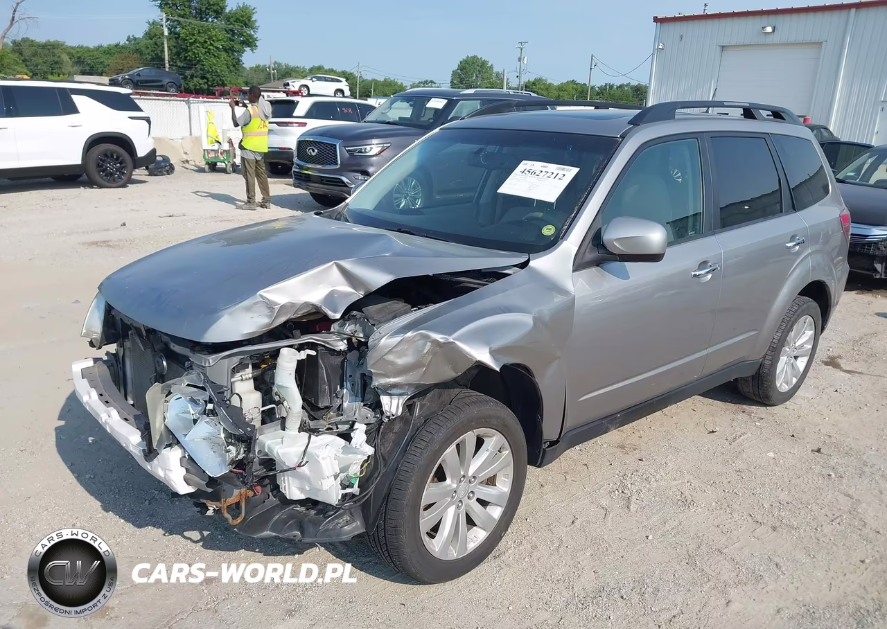 2011 Subaru Forester 2.5X Premium VIN:JF2SHBDC4BG776886 - 2