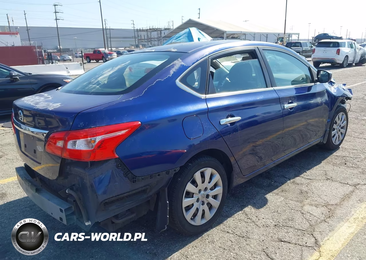2016 Nissan Sentra S VIN:3N1AB7AP7GY270462 - 4