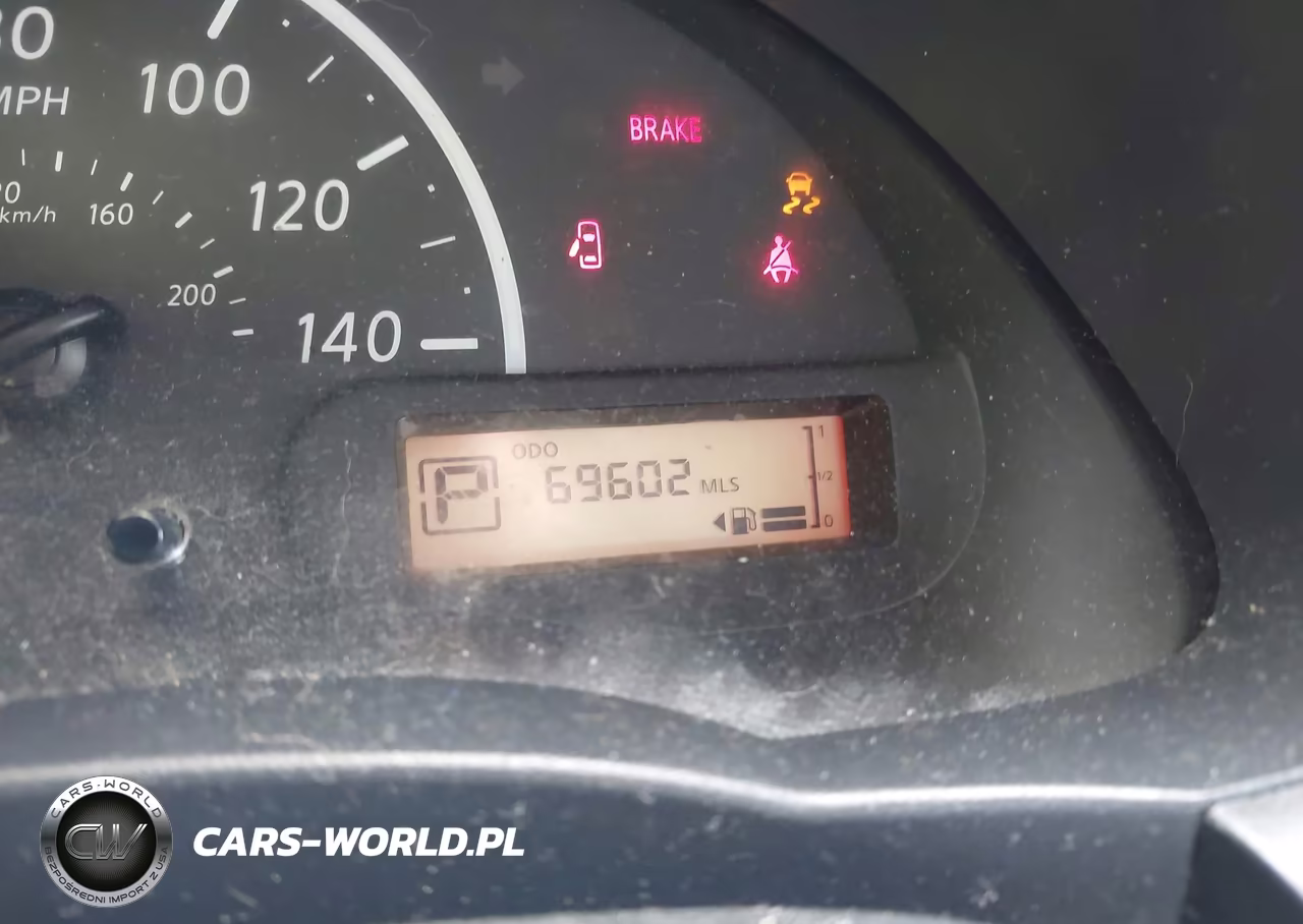 2015 Nissan Versa 1.6 S VIN:3N1CN7AP4FL919159 - 15