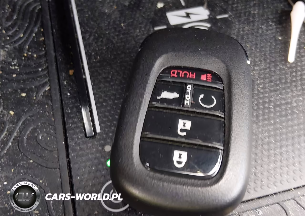 2026 Honda Passport VIN:5FNYF9H81TB056728 - 11