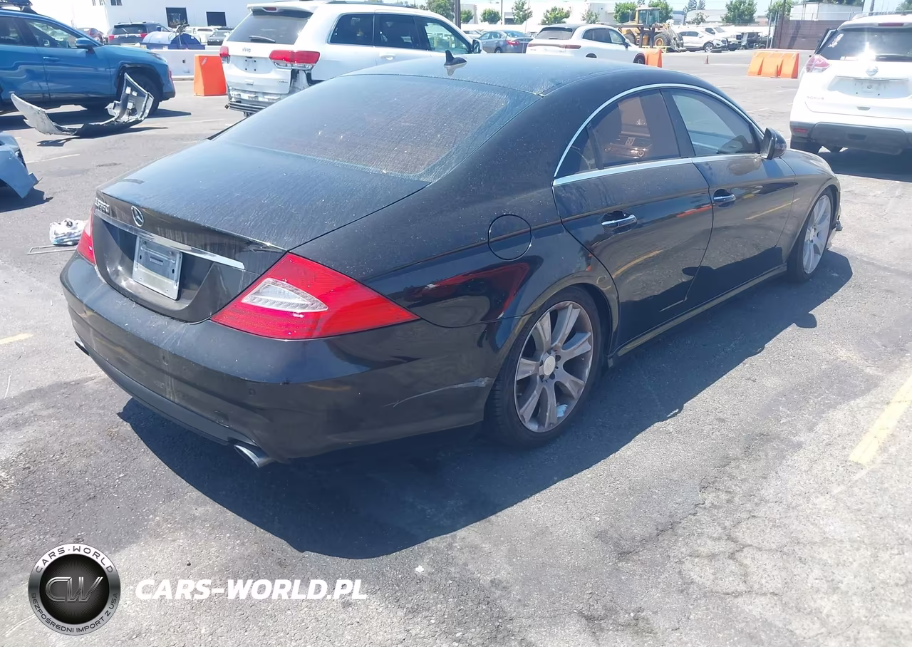 2011 Mercedes-Benz Cls 550 VIN:WDDDJ7CB0BA170706 - 4