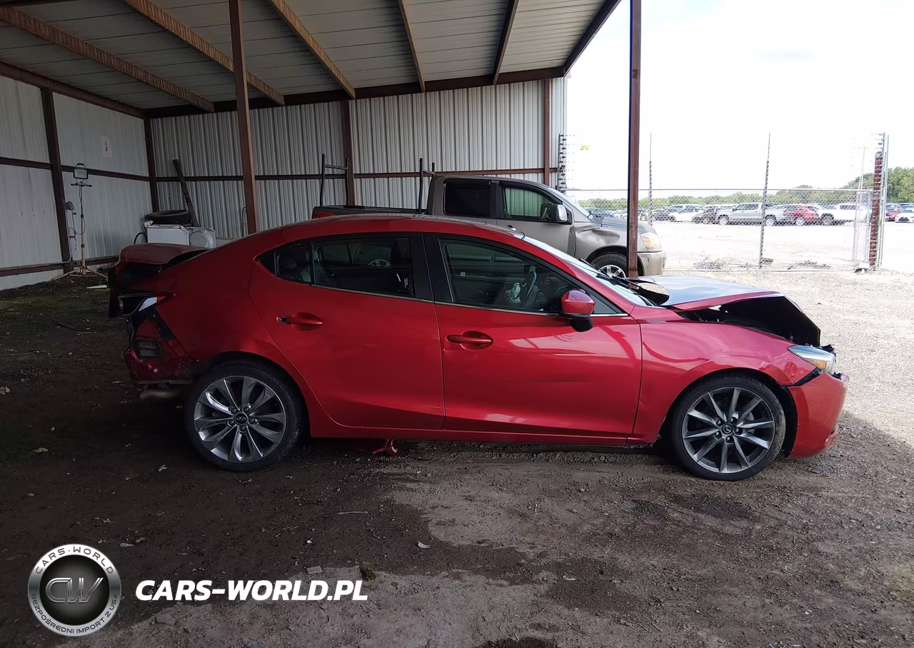 2018 Mazda Mazda3 Grand Touring VIN:3MZBN1W33JM216308 - 14