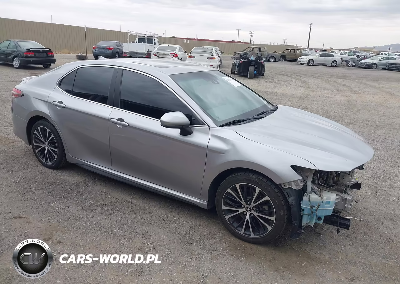 2019 Toyota Camry Se – zdjęcie 1 z 17