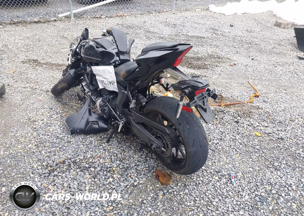 2025 Yamaha Yzfr7 VIN:JYARM38E0SA017080 - 3
