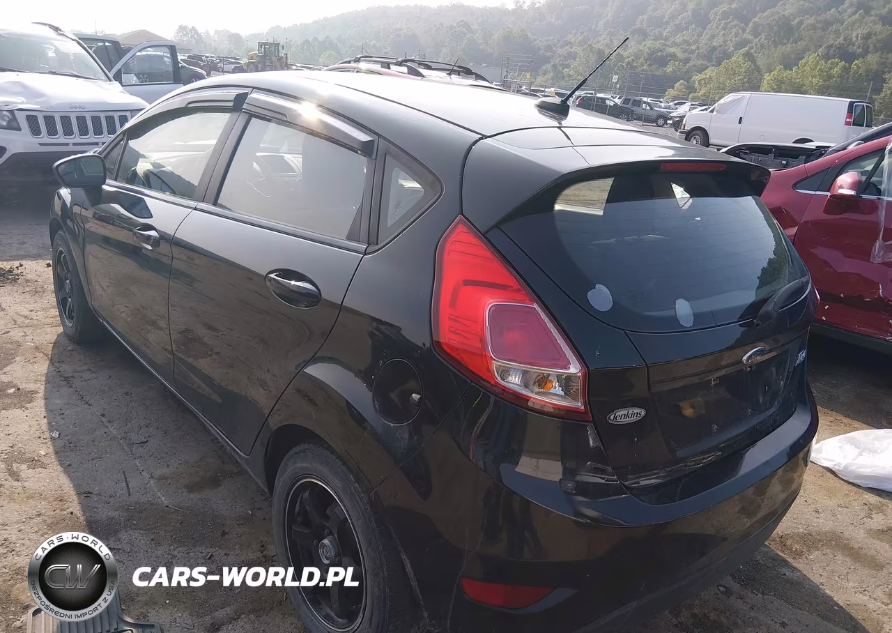 2014 Ford Fiesta S VIN:3FADP4TJ1EM127651 - 3