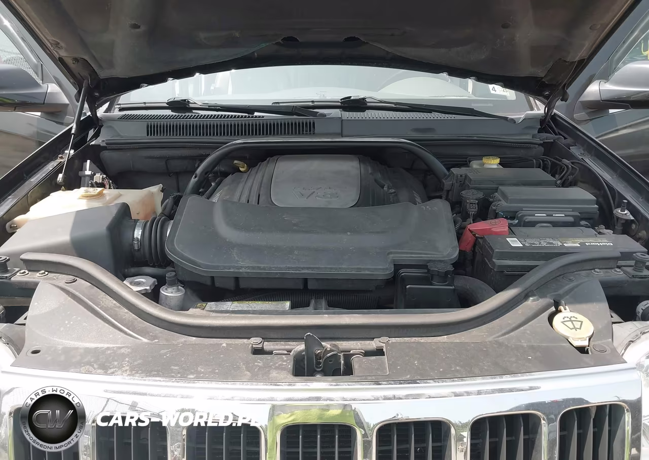 2009 Jeep Grand Cherokee Overland VIN:1J8HR68T79C545966 - 10