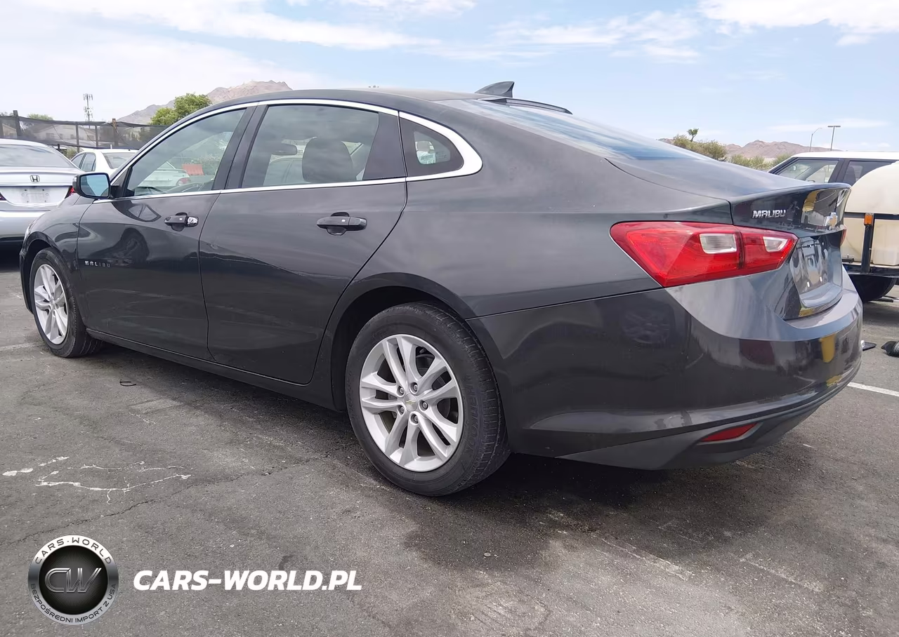 2018 Chevrolet Malibu Lt VIN:1G1ZD5ST5JF149141 - 3