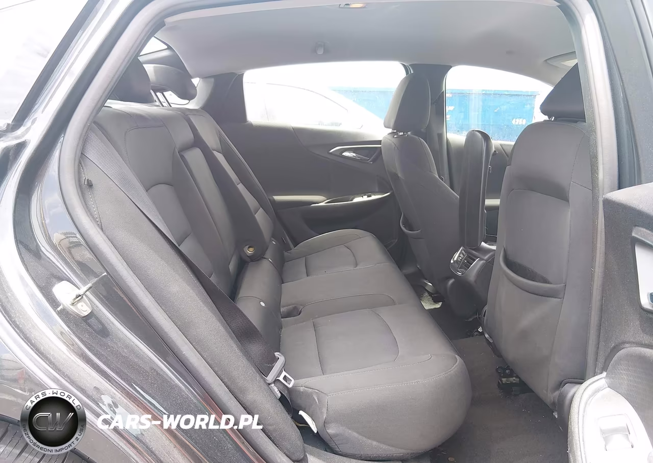 2018 Chevrolet Malibu Lt VIN:1G1ZD5ST5JF149141 - 8
