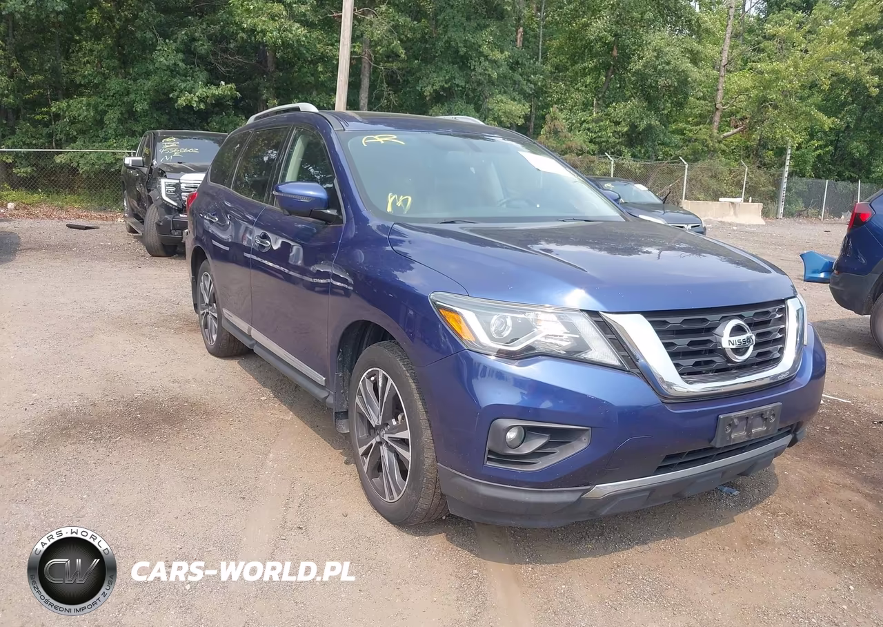 2018 Nissan Pathfinder Platinum