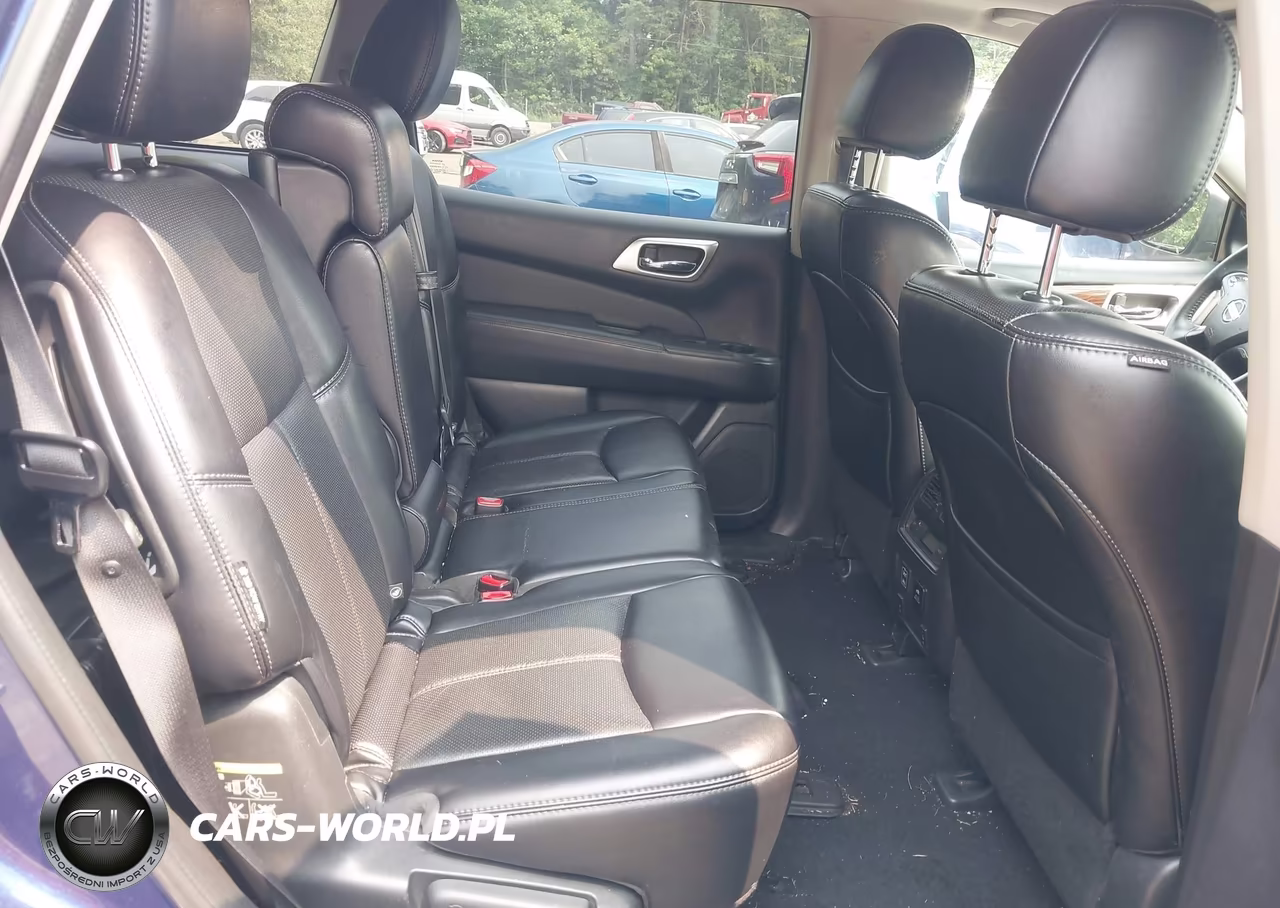 2018 Nissan Pathfinder Platinum VIN:5N1DR2MM1JC630671 - 8