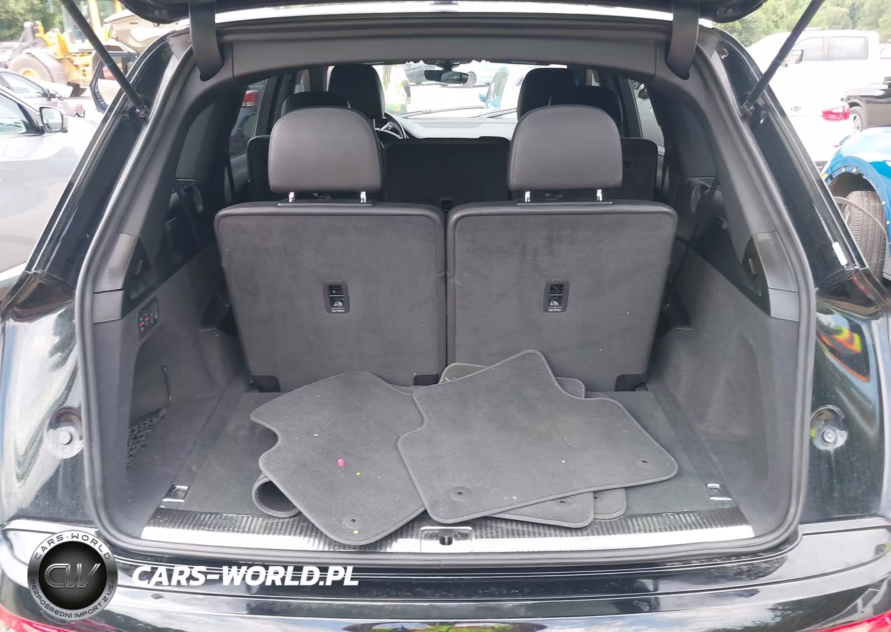 2019 Audi Q7 55 Premium-55 Se Premium VIN:WA1LAAF70KD013826 - 17