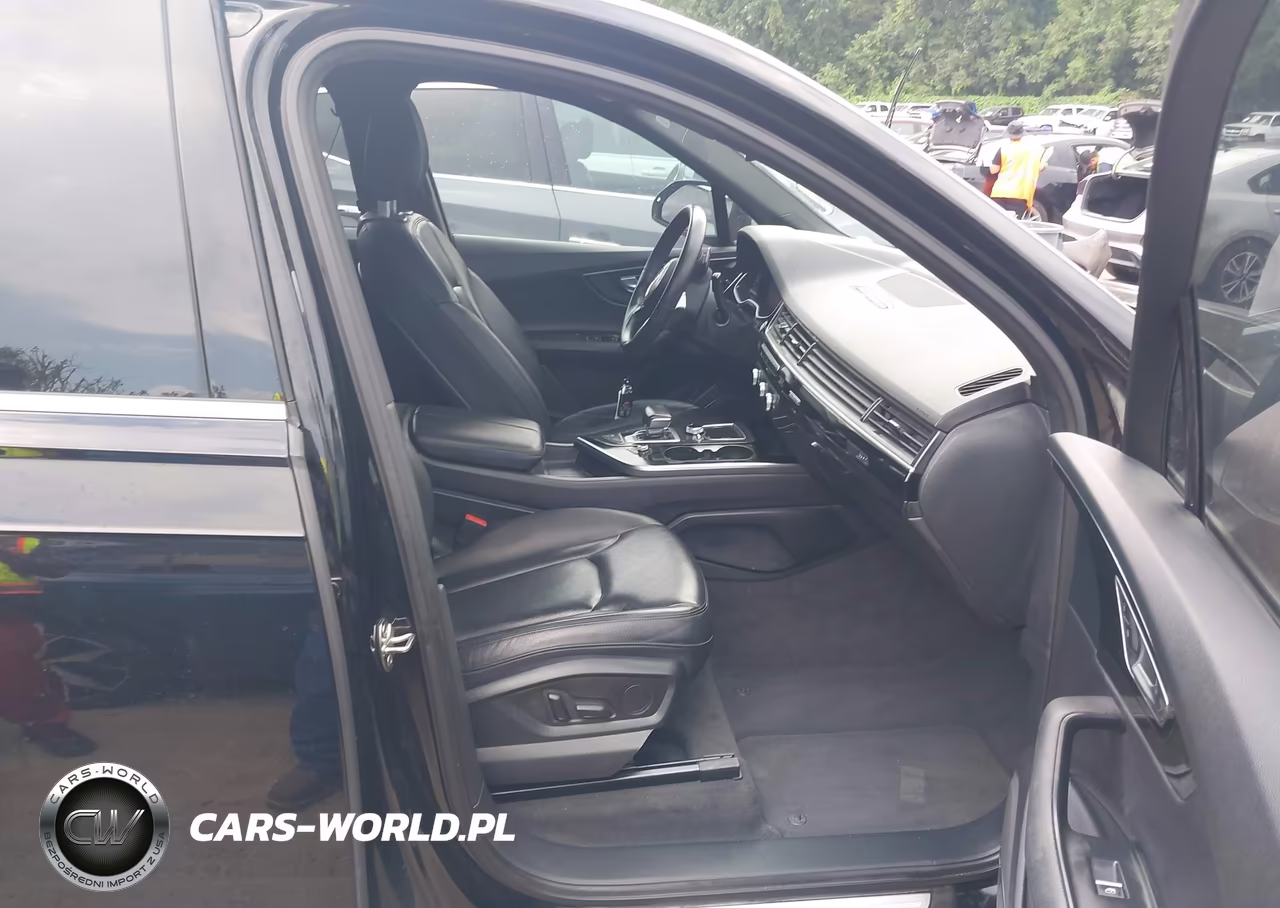 2019 Audi Q7 55 Premium-55 Se Premium VIN:WA1LAAF70KD013826 - 5