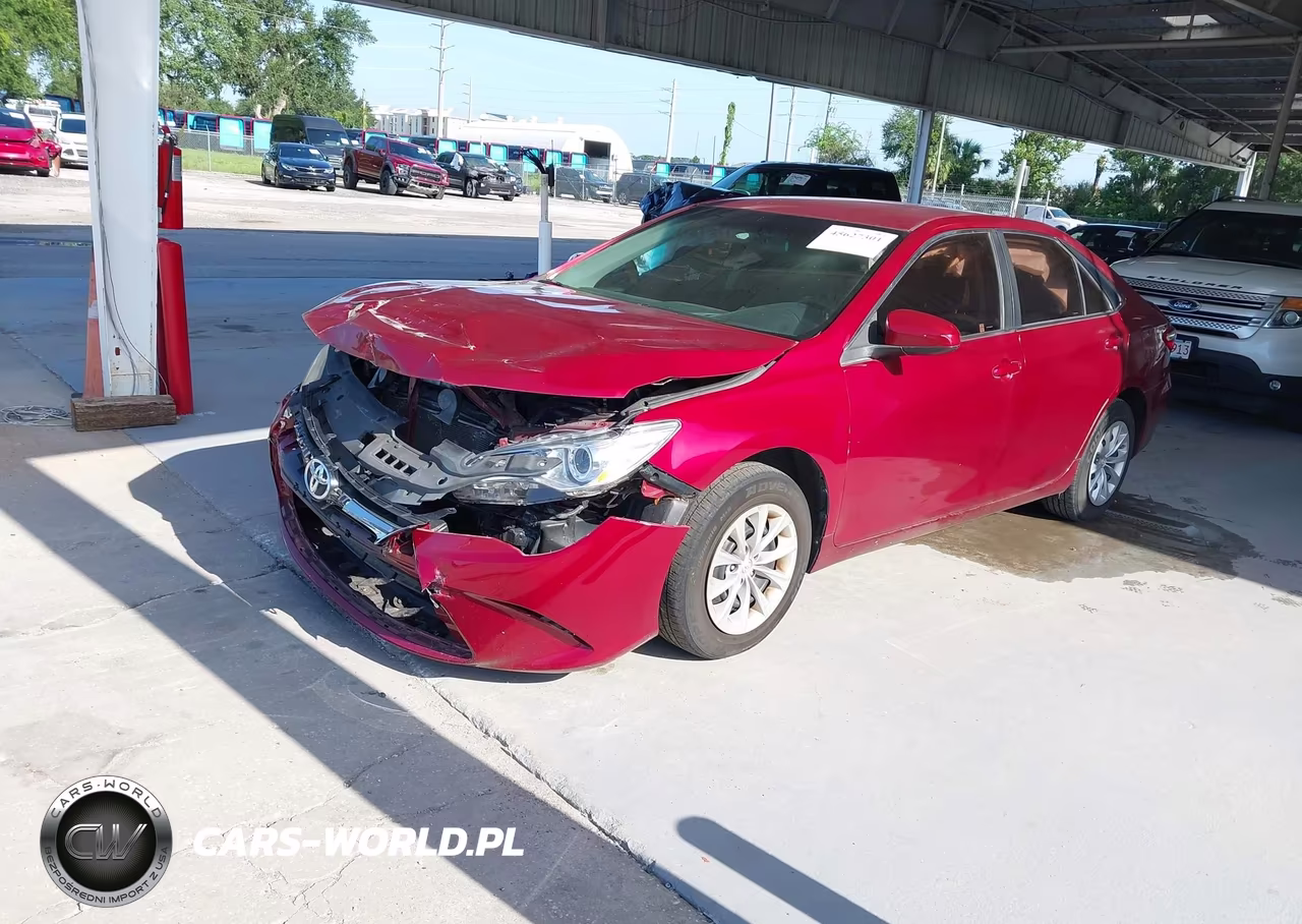 2016 Toyota Camry Le VIN:4T1BF1FK9GU606949 - 2