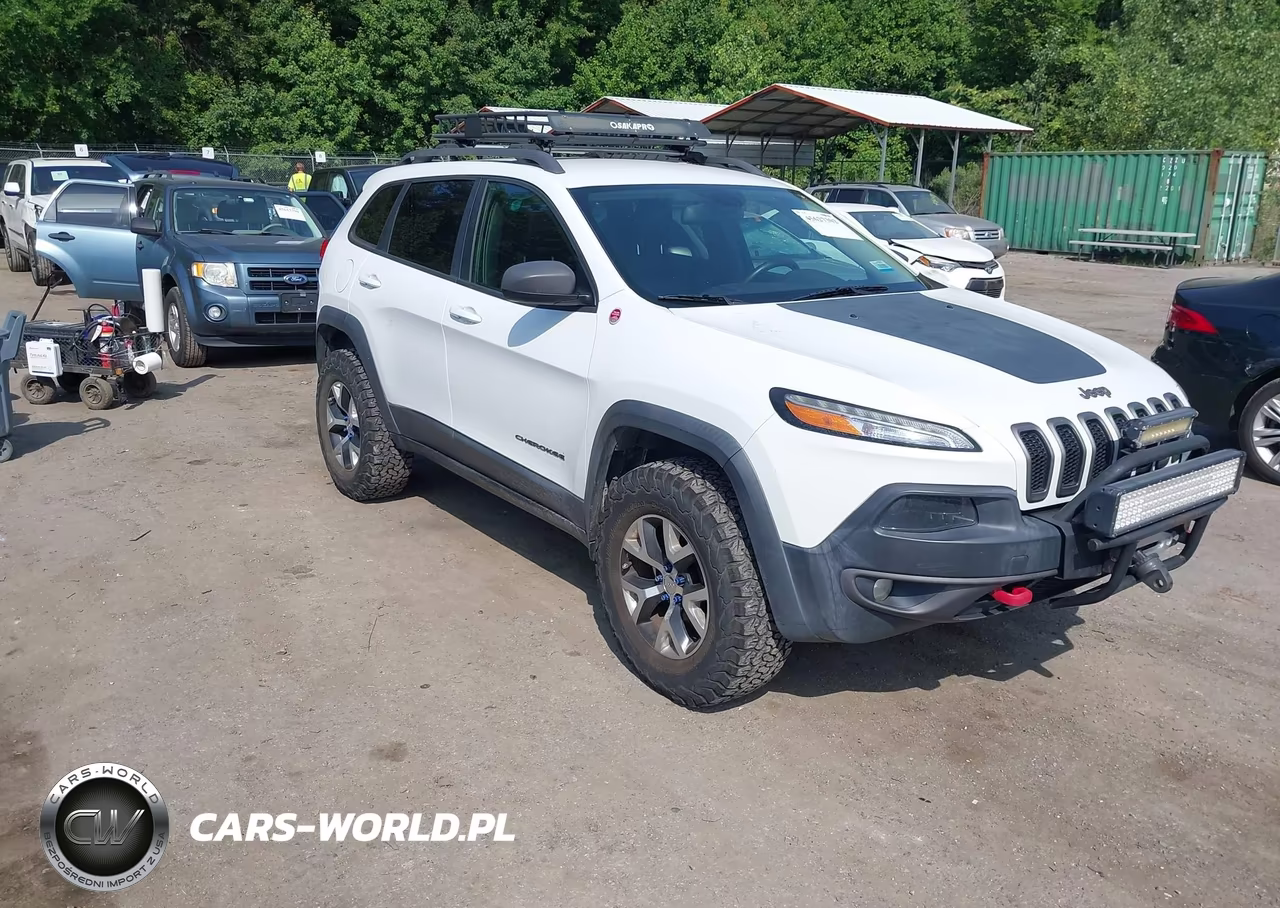 2015 Jeep Cherokee Trailhawk – zdjęcie 1 z 16