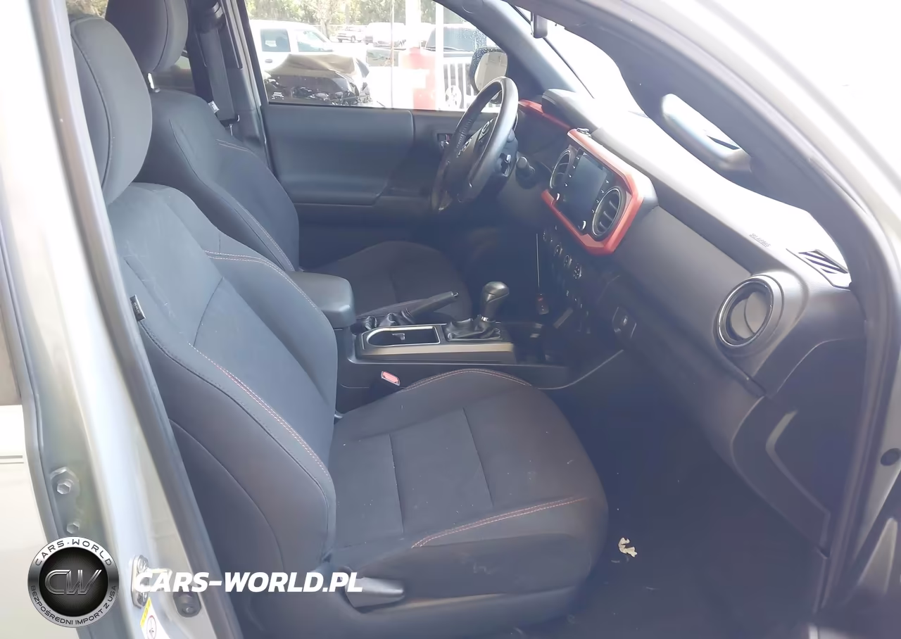 2020 Toyota Tacoma Trd Sport VIN:3TMCZ5AN9LM320865 - 5
