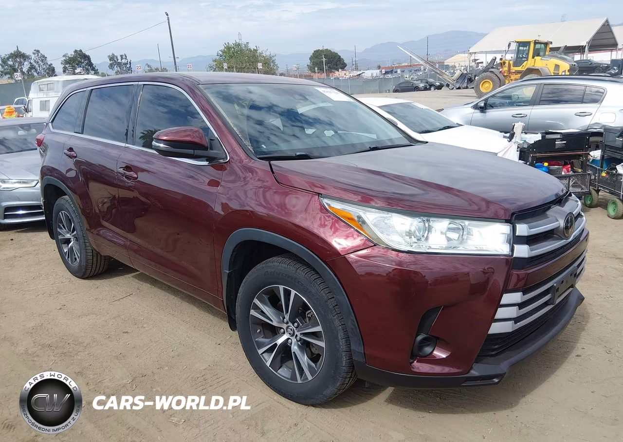 2018 Toyota Highlander Le
