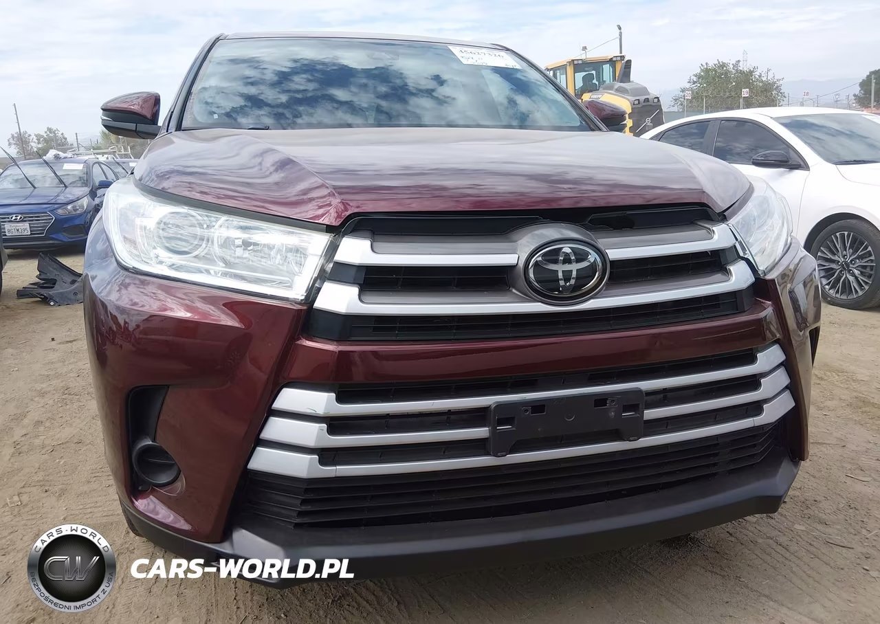 2018 Toyota Highlander Le VIN:5TDZARFH0JS035349 - 6