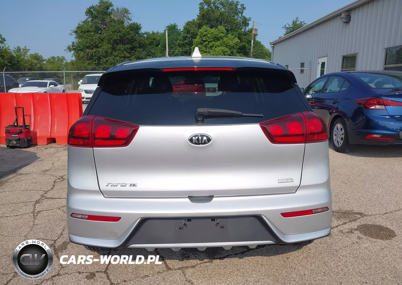 2019 Kia Niro Fe VIN:KNDCB3LCXK5299470 - 17