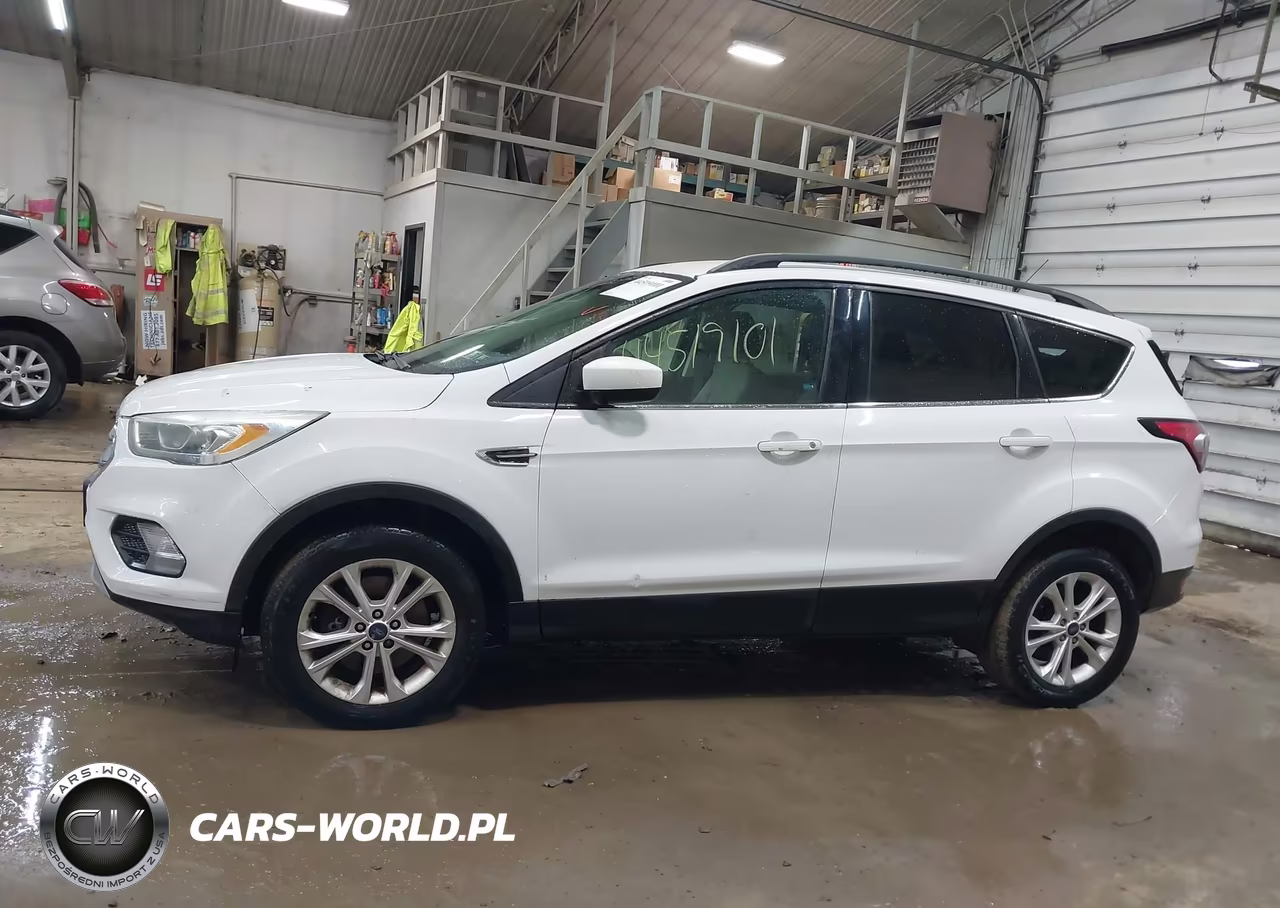 2017 Ford Escape Se VIN:1FMCU9GD2HUC98808 - 14
