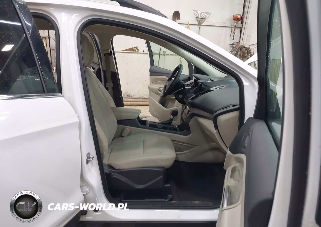 2017 Ford Escape Se VIN:1FMCU9GD2HUC98808 - 5
