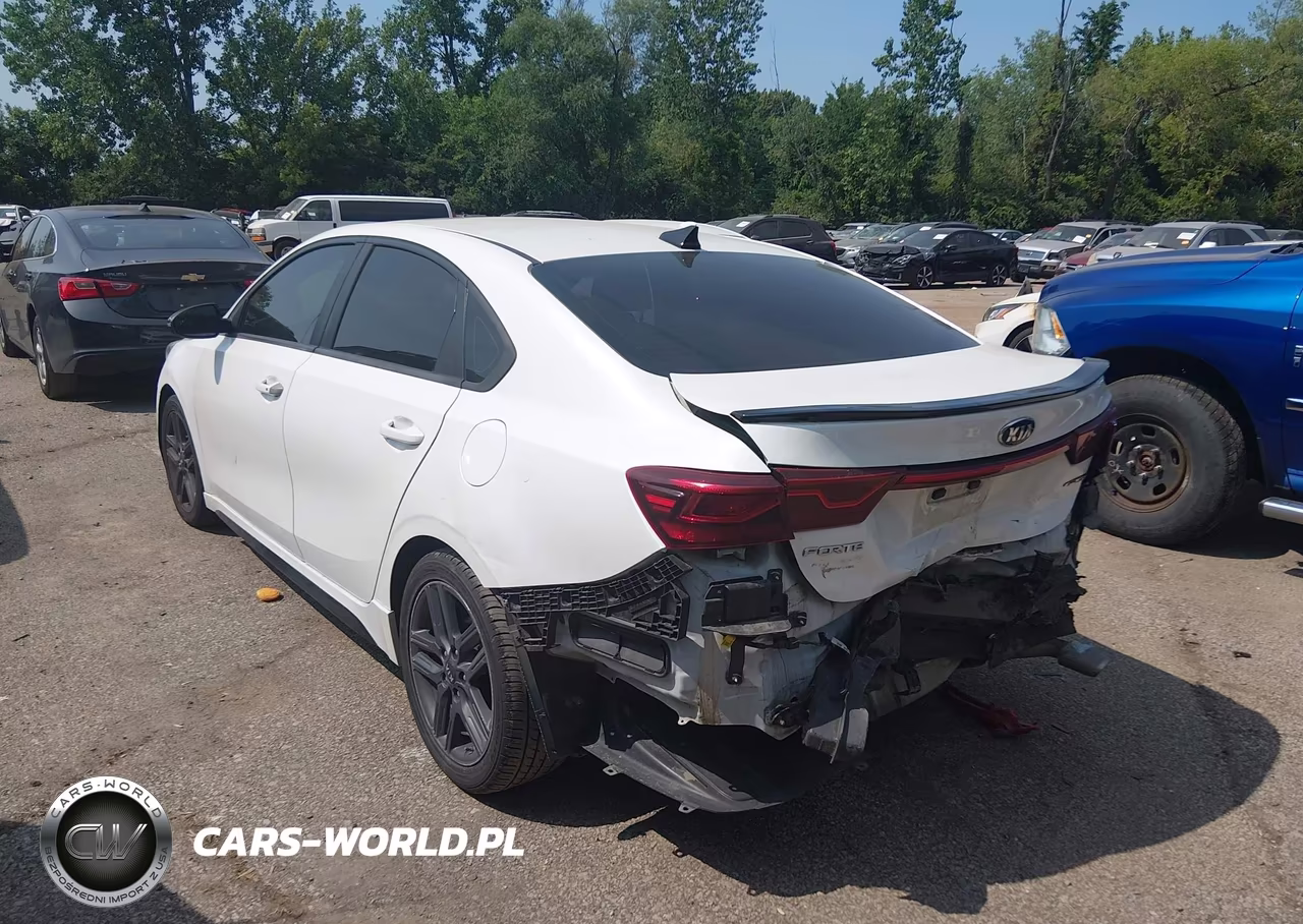2021 Kia Forte Gt-Line VIN:3KPF34AD5ME312211 - 3
