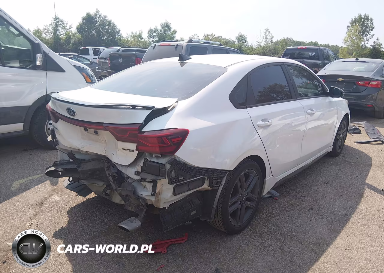 2021 Kia Forte Gt-Line VIN:3KPF34AD5ME312211 - 4