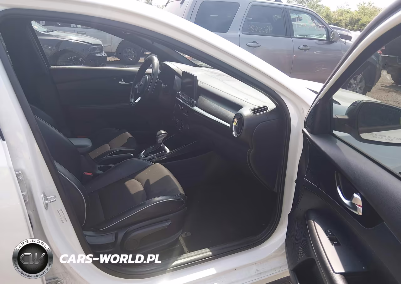 2021 Kia Forte Gt-Line VIN:3KPF34AD5ME312211 - 5