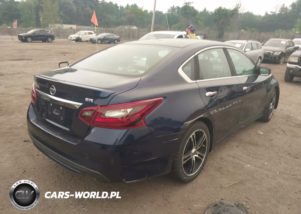 2017 Nissan Altima 2.5 Sr VIN:1N4AL3APXHC178751 - 4