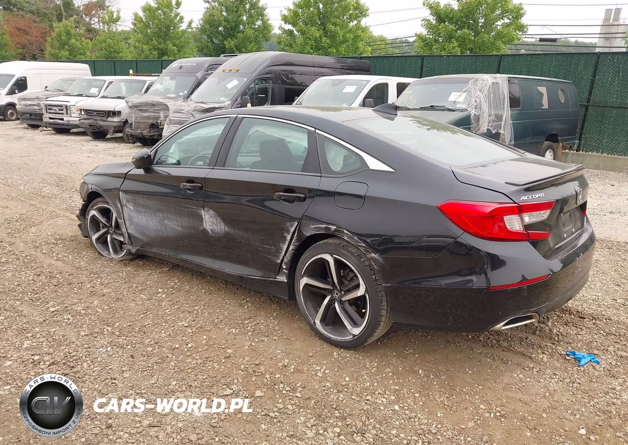 2018 Honda Accord Sport 2.0T VIN:1HGCV2F33JA051680 - 3
