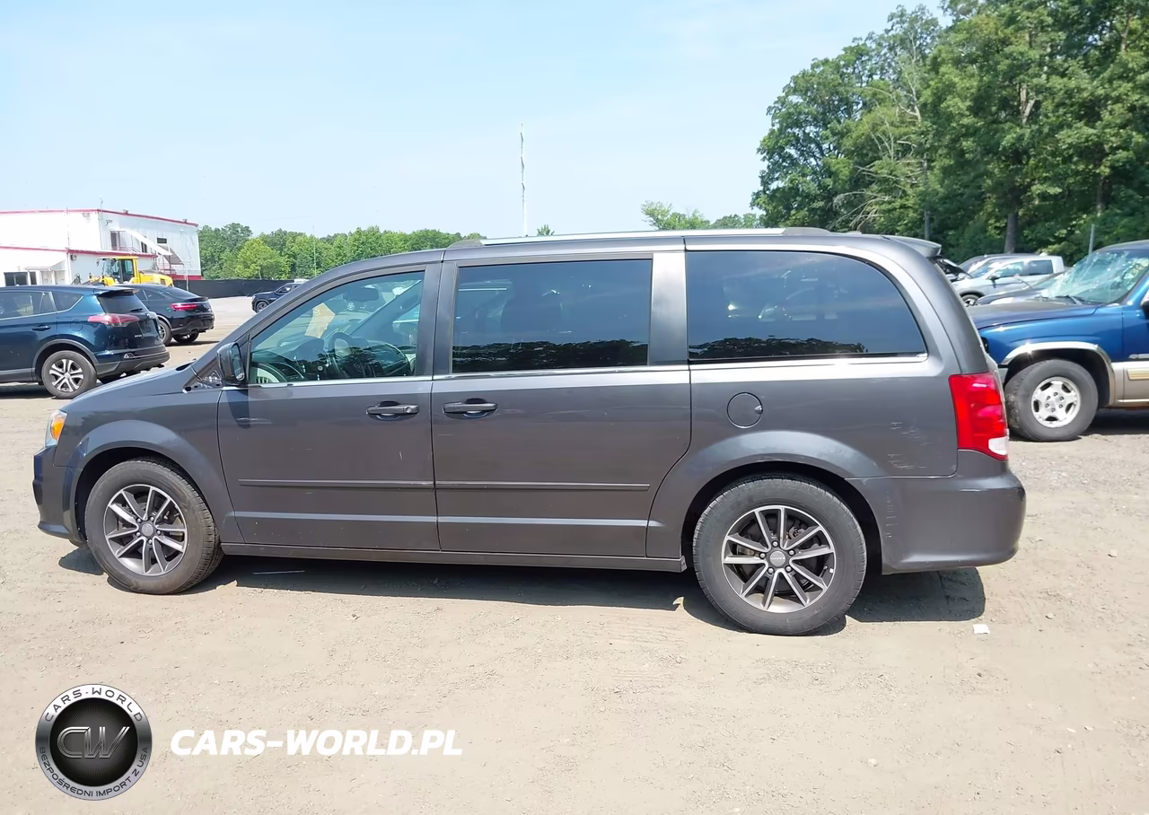 2017 Dodge Grand Caravan Sxt VIN:2C4RDGCG9HR573994 - 14