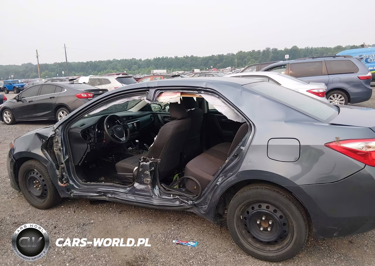 2018 Toyota Corolla Le VIN:2T1BURHE5JC080663 - 6