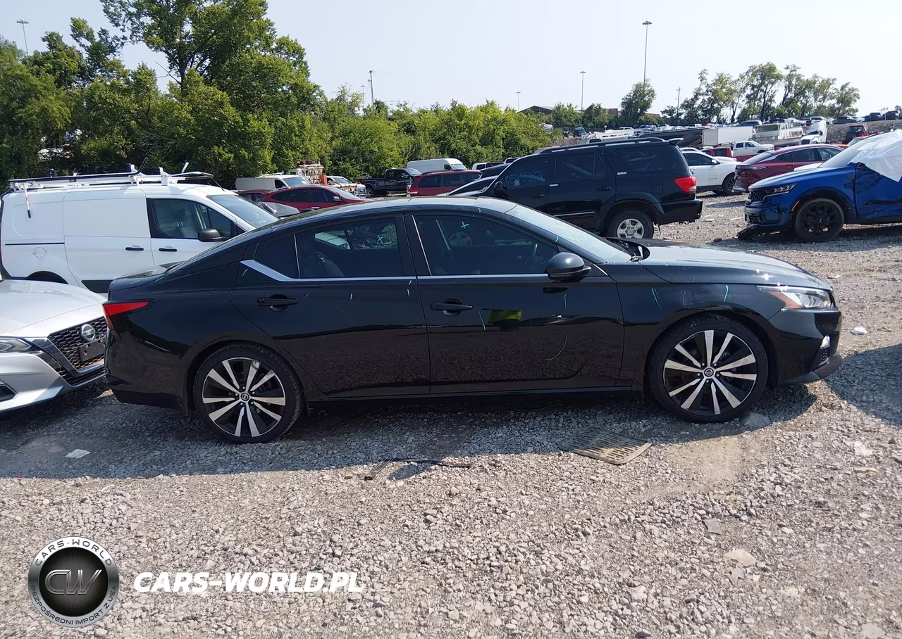 2019 Nissan Altima 2.0 Sr VIN:1N4AL4CV2KC240605 - 13