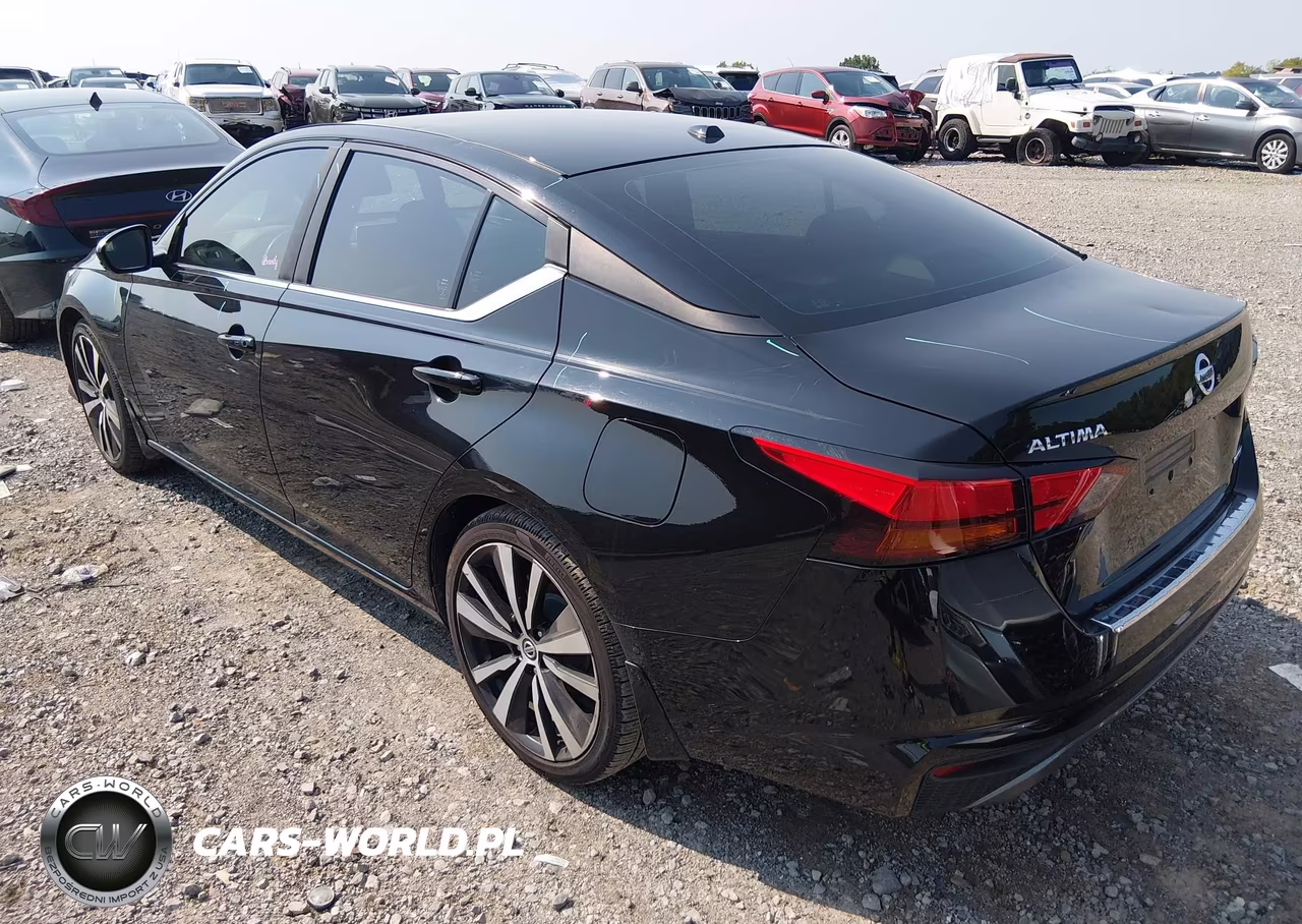 2019 Nissan Altima 2.0 Sr VIN:1N4AL4CV2KC240605 - 3