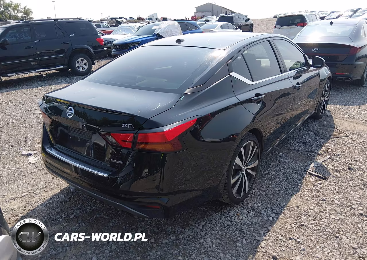 2019 Nissan Altima 2.0 Sr VIN:1N4AL4CV2KC240605 - 4