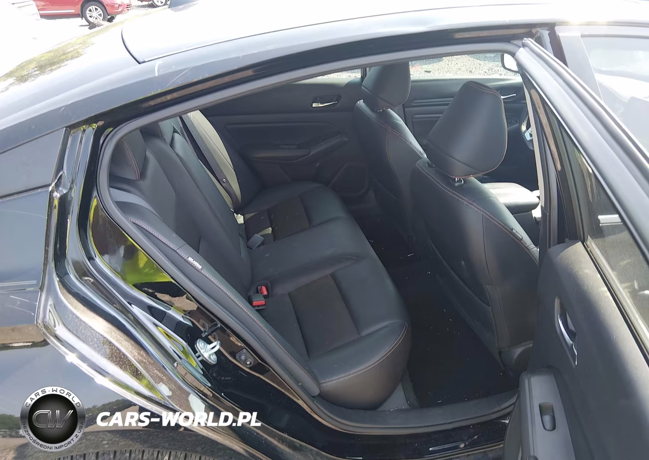 2019 Nissan Altima 2.0 Sr VIN:1N4AL4CV2KC240605 - 8